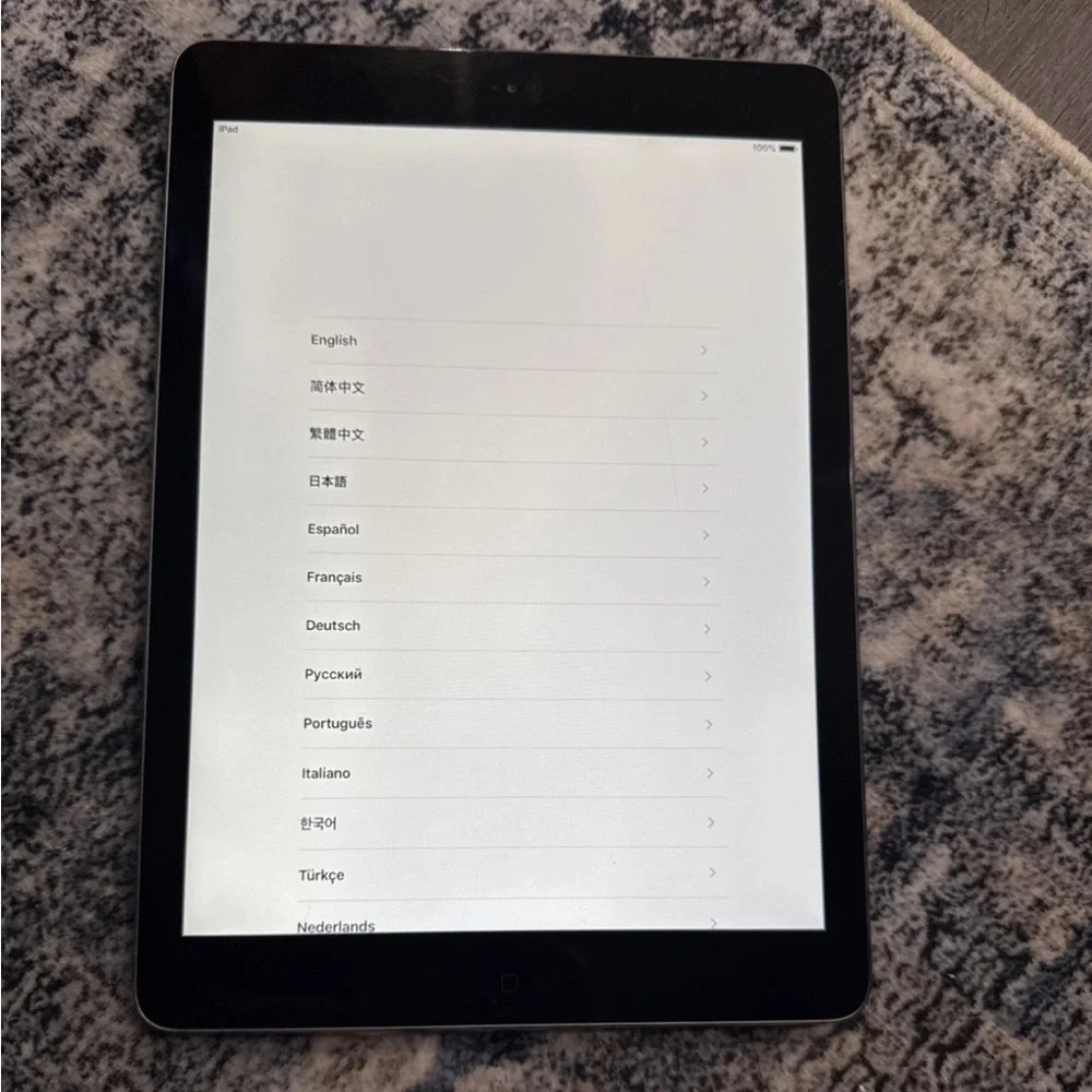 Apple iPad Air 9.7